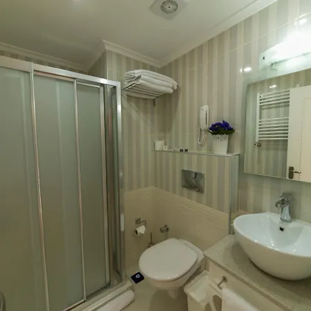 Biga Palas Hotel 2* Biga